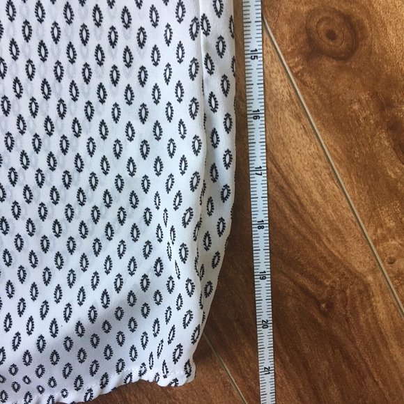 Modcloth Sleeveless Blouse with Removable Pussycat Bow S - Picture 6 of 7